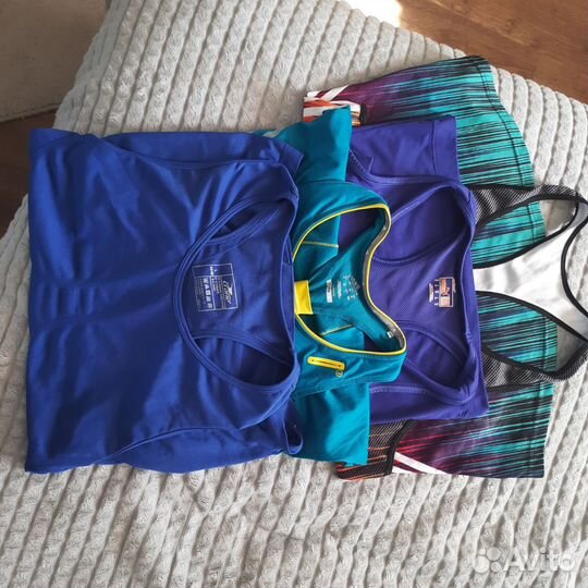 Спортивные майки, футболки, топы женские 42-46