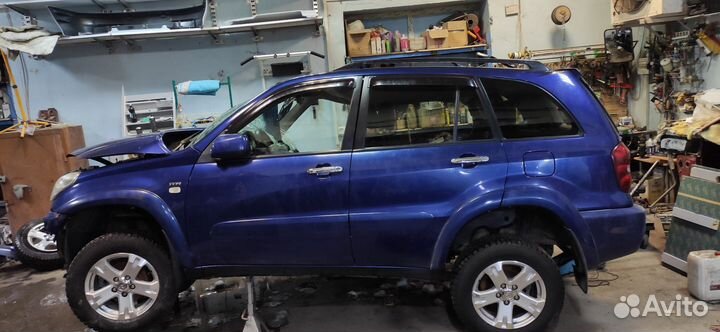 Разбор Toyota RAV 4 2003 Г.В