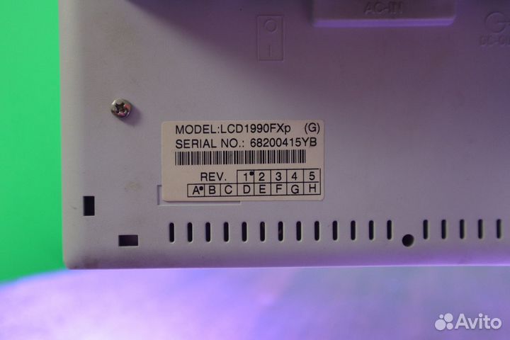 Продам монитор 19' NEC MultiSync LCD1990FXp