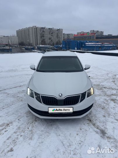 Skoda Octavia 1.6 AT, 2017, 203 000 км