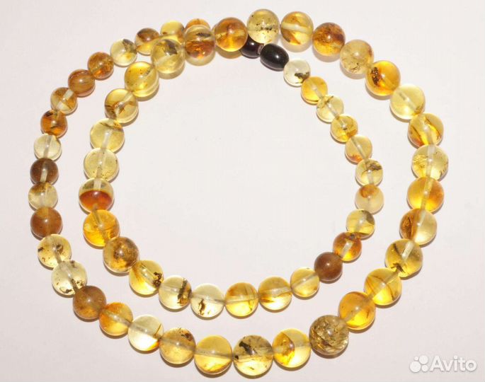Бусы шарики из натурального янтаря с включениями