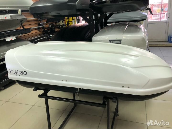 Автобокс багажник на крышу Chevrolet Orlando белый