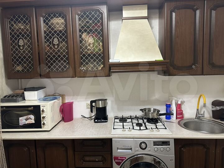 2-к. квартира, 60 м², 1/5 эт.