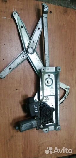 Электростеклоподъемник передний левый Vectra B