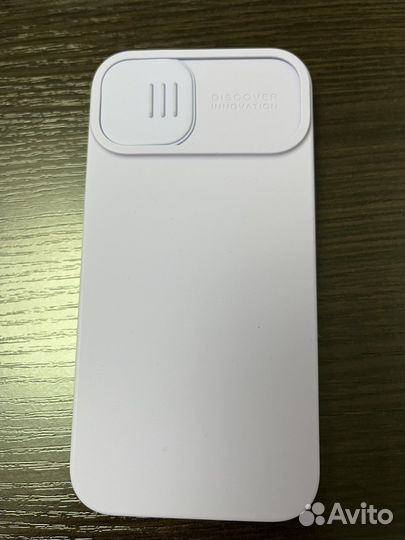 Продам чехол на iPhone 13