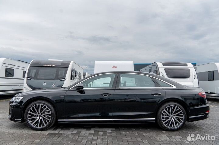 Audi A8 3.0 AT, 2024, 5 000 км