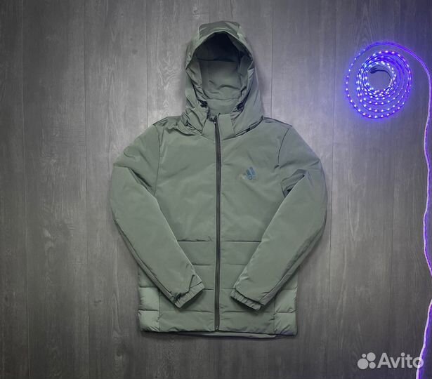 Спортивная куртка Adidas