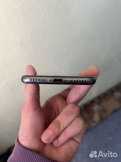 iPhone 8, 256 ГБ