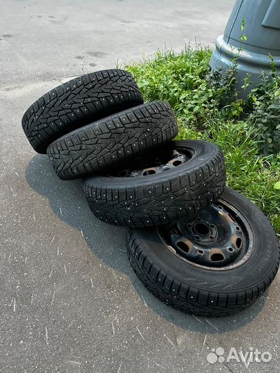 Колёса зимние в сборе WV Polo