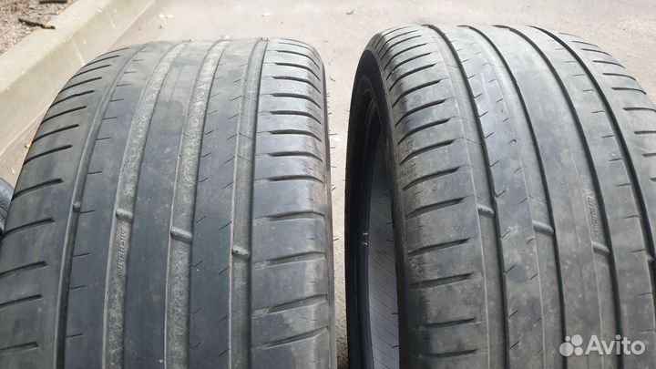 Michelin Pilot Sport 4 255/45 R19 100