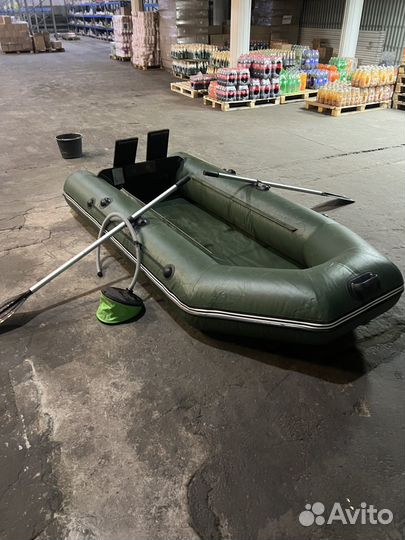 Лодка Аква 2800