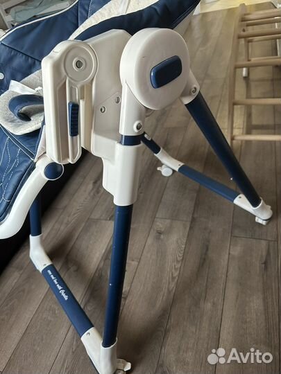 Стульчик для кормления Capella