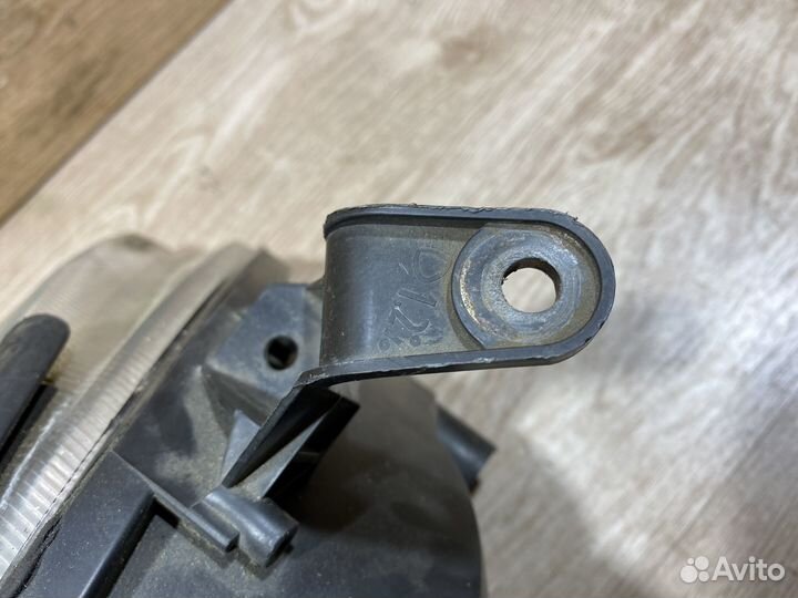 Фара передняя левая Nissan Almera Tino 142343