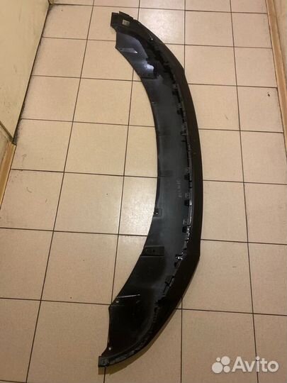 Накладка решетка переднего бампера Zeekr 009