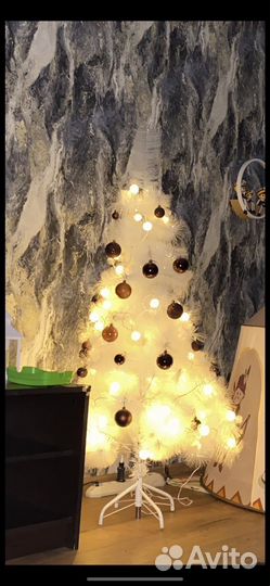 Елка новогодняя пушистая белая