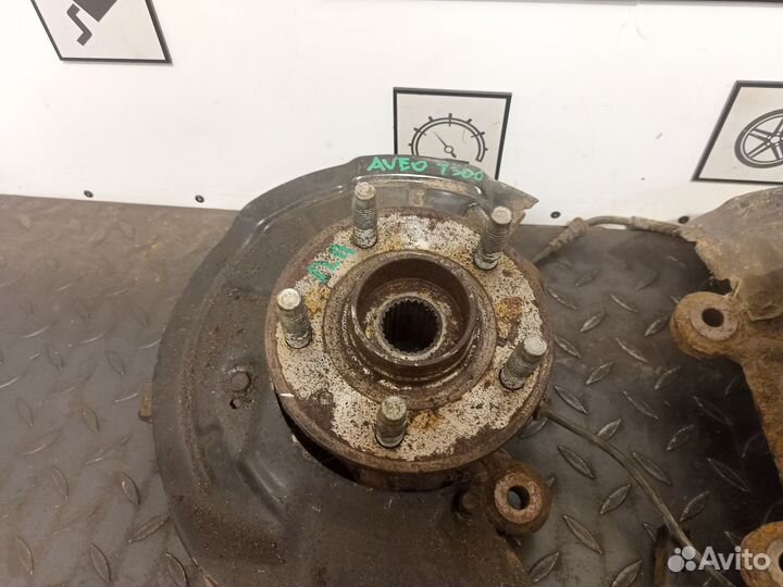 Кулак поворотный для Chevrolet Aveo T300