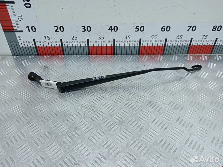 Щеткодержатель (поводок стеклоочистителя, дворник)