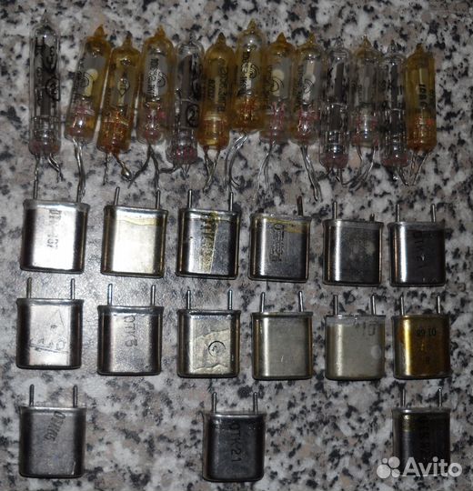 Кварцы разные