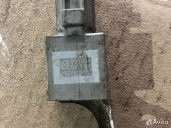 Конденсатор катушки зажигания Lexus