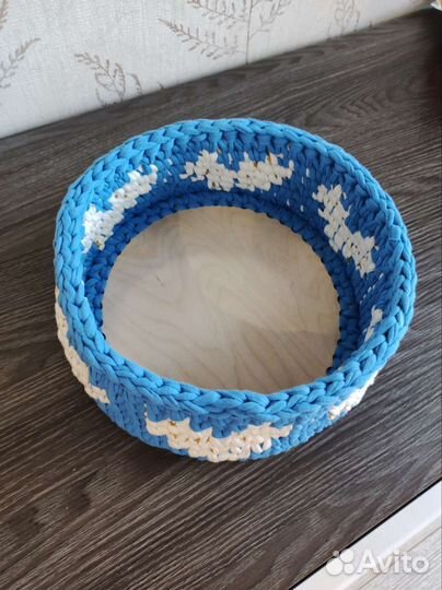Корзина вязаная интерьерная
