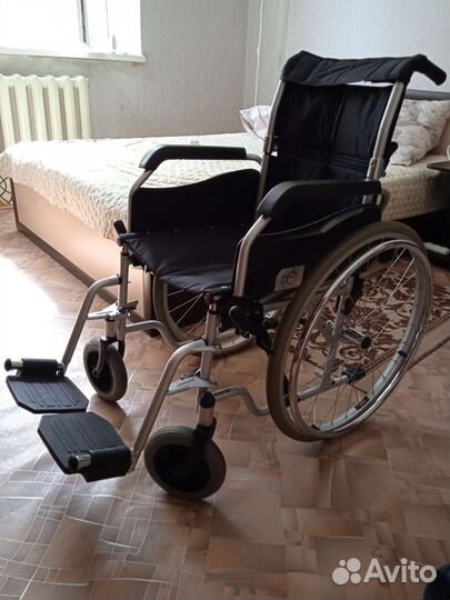 Коляска инвалидная