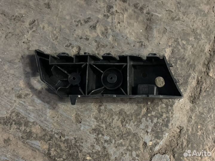 Направляющая переднего бампера chevrolet cobalt