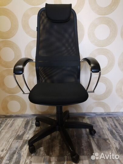 Компьютерное кресло