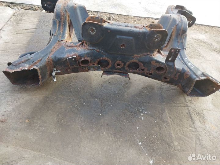 Рама задняя часть Lincoln Navigator 3 07г