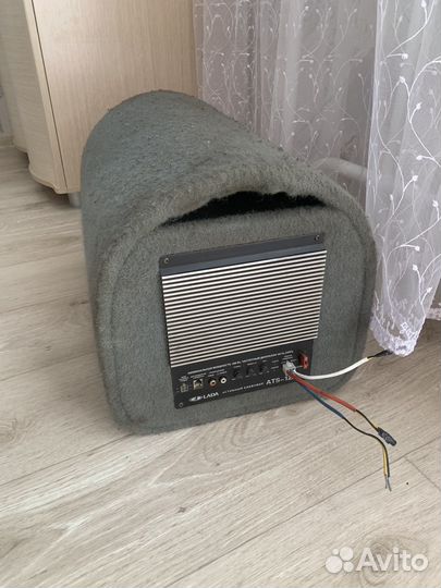Активный сабвуфер LADA ATS-12A