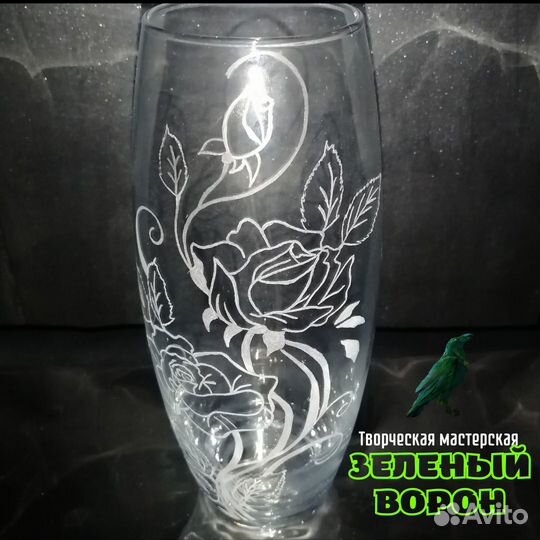 Ваза «Розы» ручная гравировка