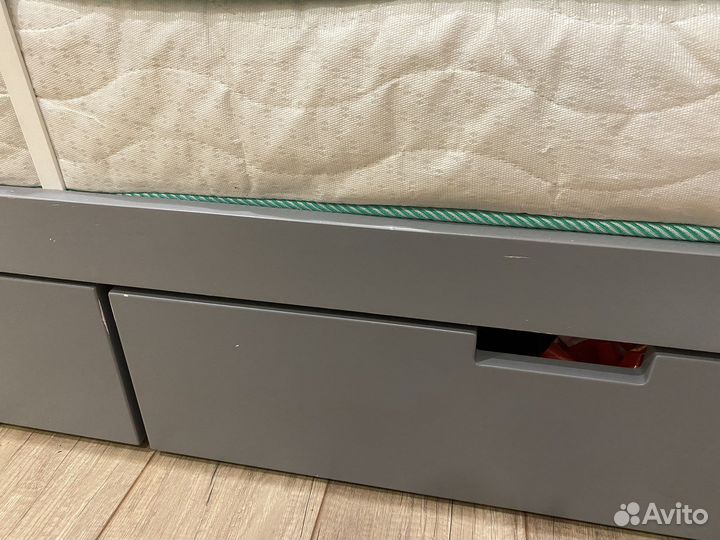 Детская кровать с матрасом бу