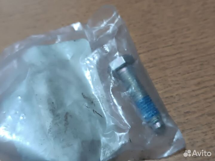 Opel Болт рулевой колонки Новый