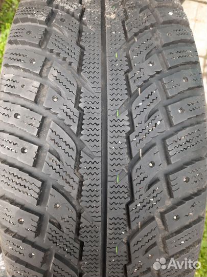 Литые диски r 18 Lexus с зимней резиной комплект