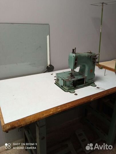 Швейная машинка оверлок 51 класс