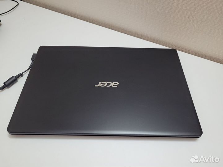 Мошный Acer i5-1035g1/DDR4 8gb/SSD/UHD-10-gen