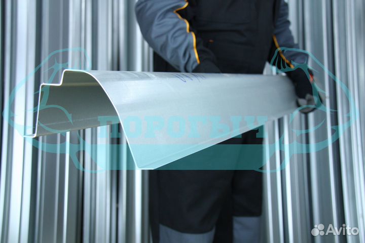 Ремотный порог Toyota Land Cruiser 80 левый