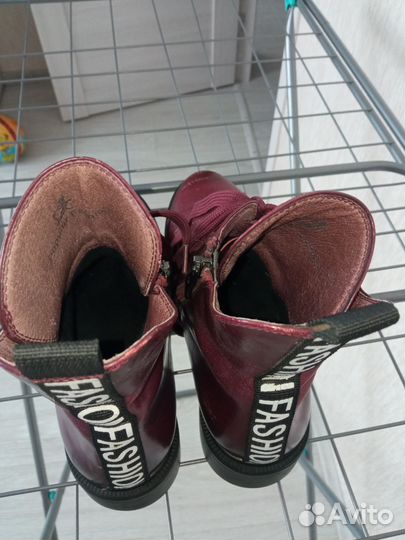 Ботинки женские