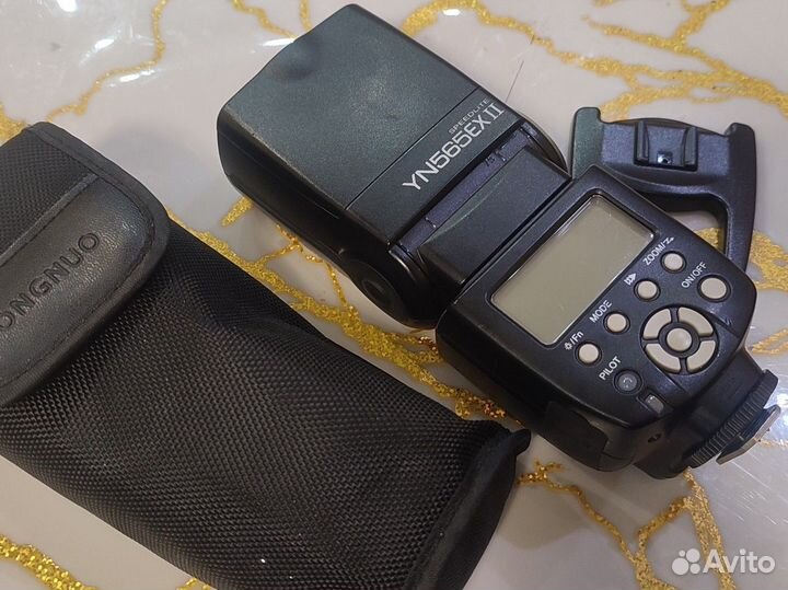 Вспышка камеры YongNuo Speedlite YN-565EX II