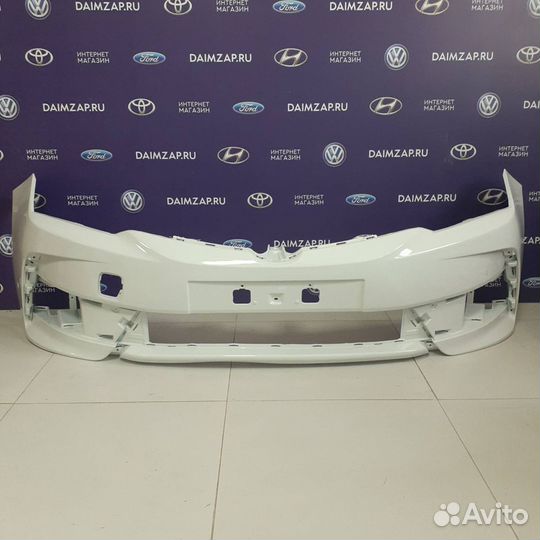 Бампер перед.Toyota Corolla E180 рестайлинг белый