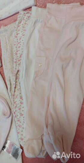 Одежда для девочки пакетом 0-6 месяцев