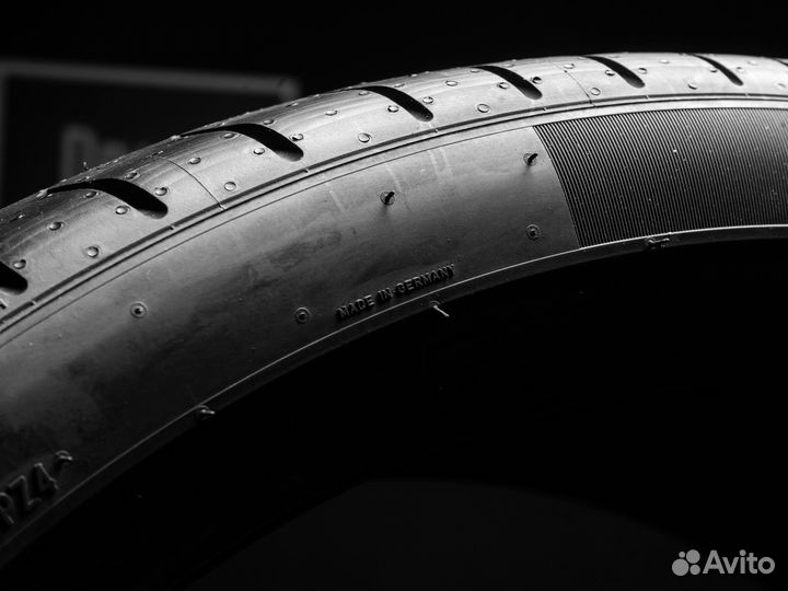 Pirelli P Zero PZ4 275/35 R23 и 315/30 R23