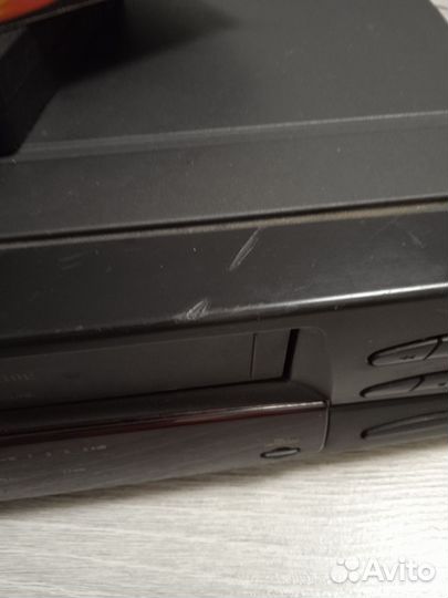 Видеомагнитофон funai