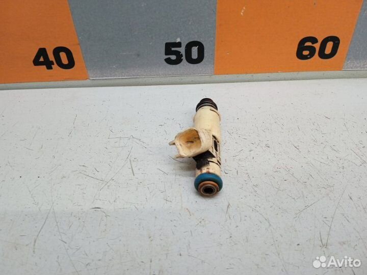 Форсунка топливная Ford Escape EPF 3.0 2001