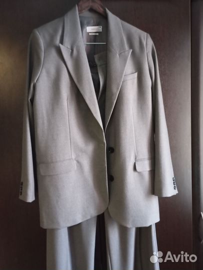 Брючный костюм женский 48 50