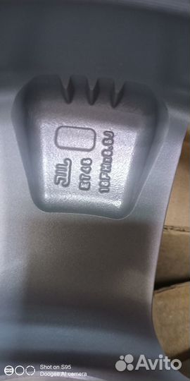 Диск на Авенсис 1 шт новый