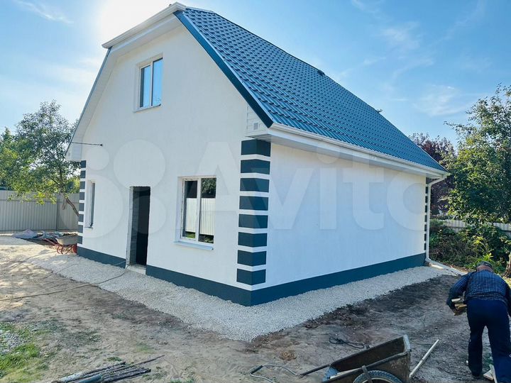 Дом 98 м² на участке 6 сот.