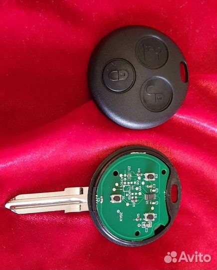 Ключ зажигания smart (автомобиль smart)