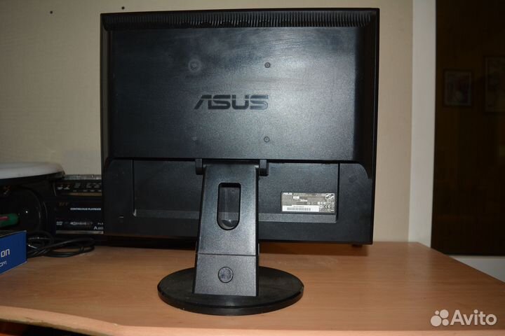 Продам мониторы