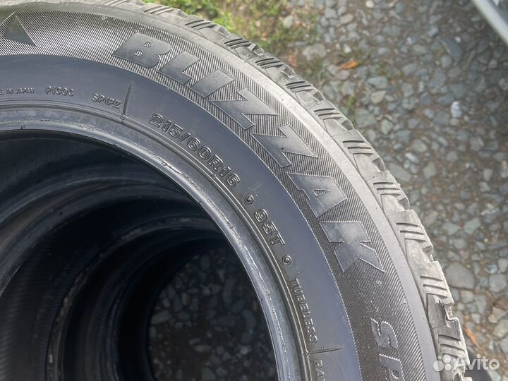 Bridgestone Blizzak Spike-01 215/60 R16