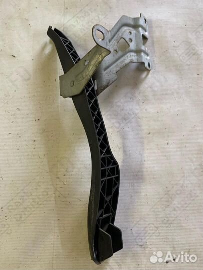 Педаль газа Ford Mondeo FD 1993